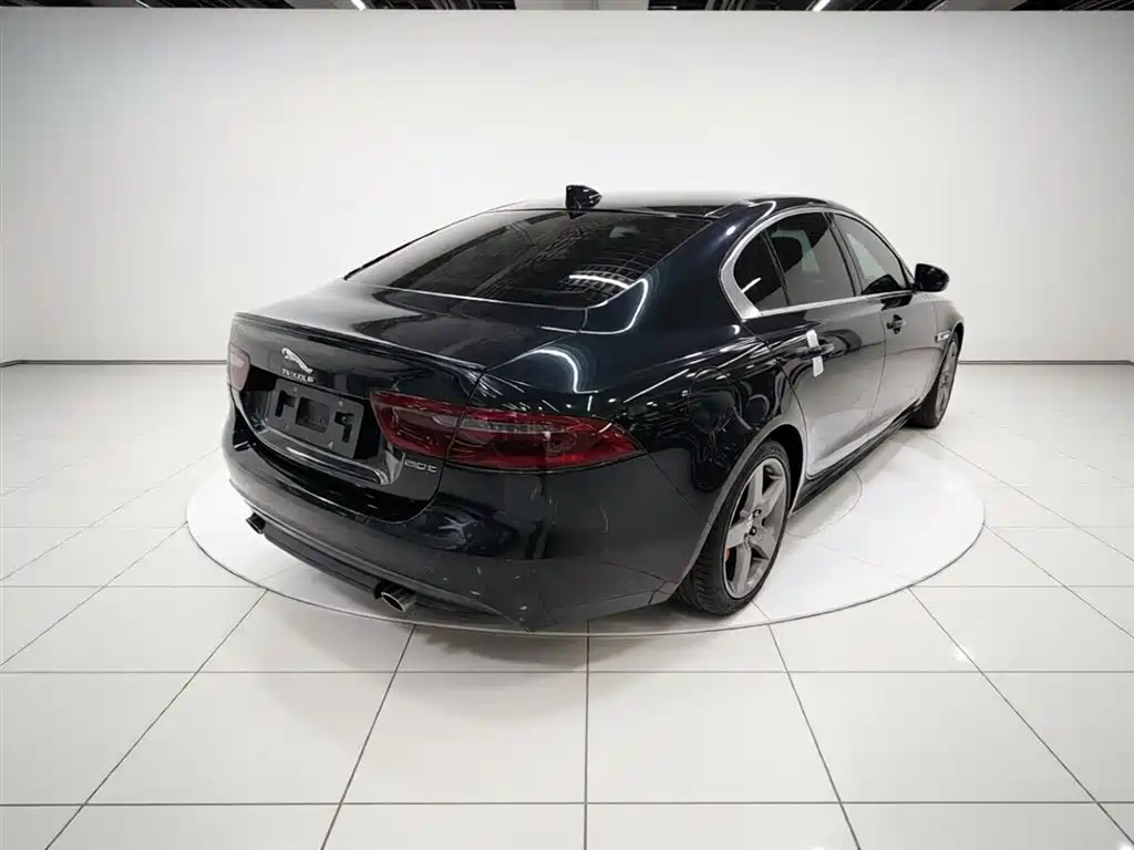 Jaguar XE 2017 2018 2.0T 200PS 2WD R-Sport