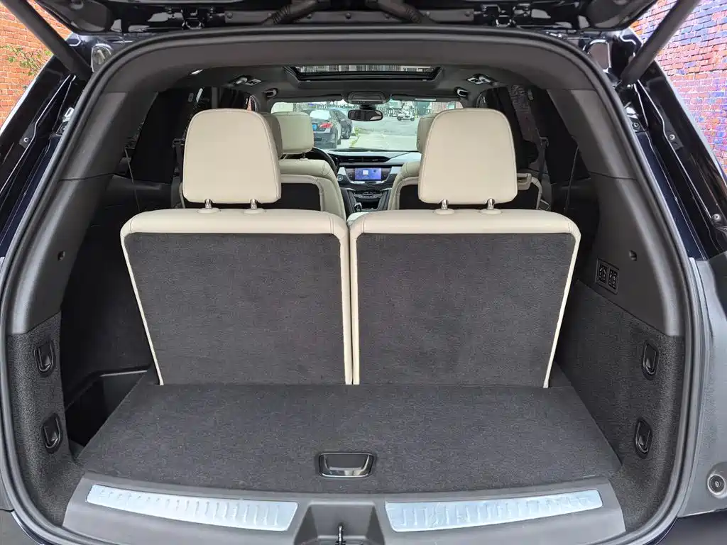 Cadillac XT6 2020 Facelift 28T 6-Seater Luxury фото 15