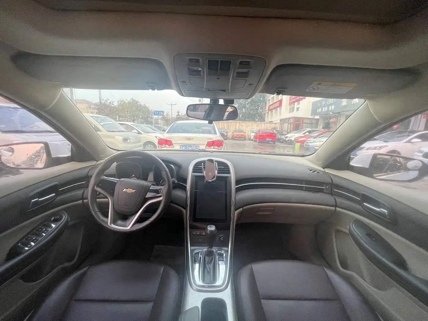 Chevrolet Malibu 2012 2.0L Automatic Comfort Edition фото 11