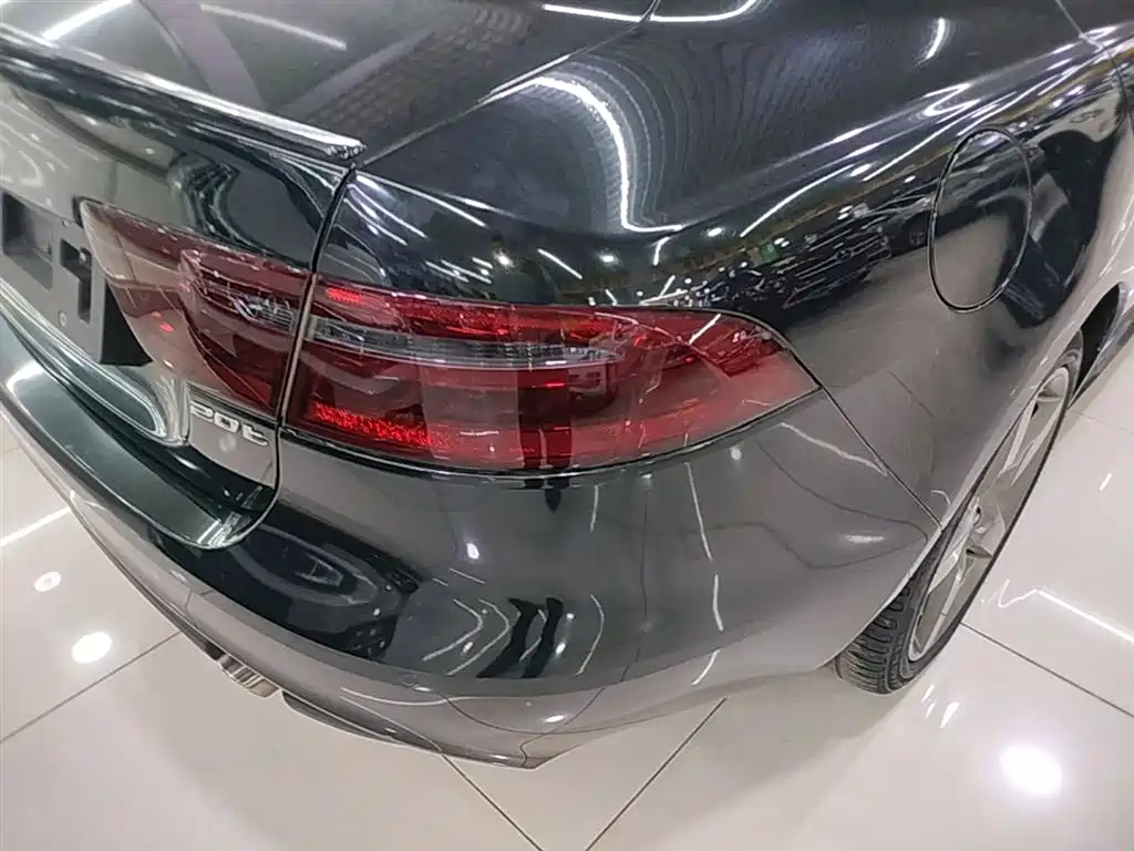 Jaguar XE 2017 2018 2.0T 200PS 2WD R-Sport