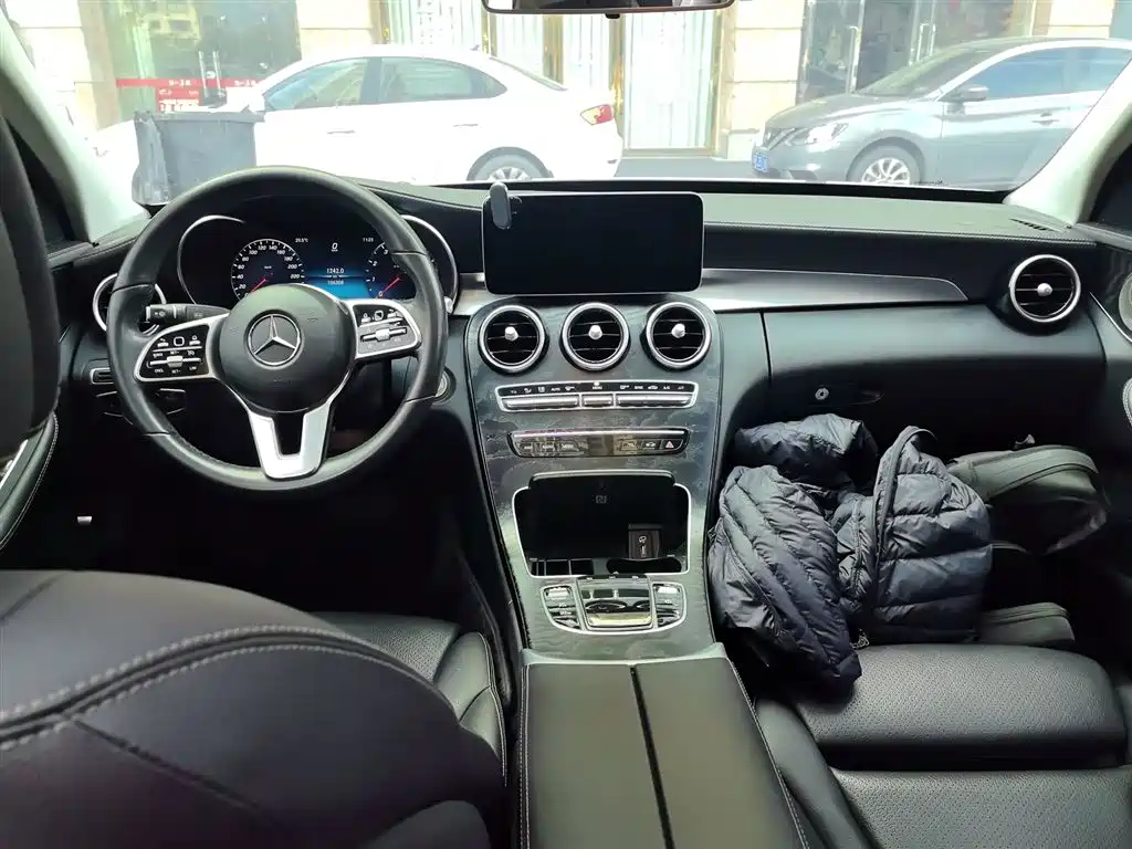 Mercedes-Benz C-Class 2019 Facelift C 260 L Sport фото 13