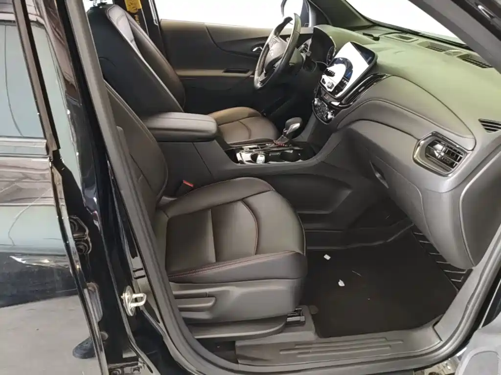 Chevrolet Equinox 2022 2022 Mild Hybrid 550T RS Intelligent Expansion Edition