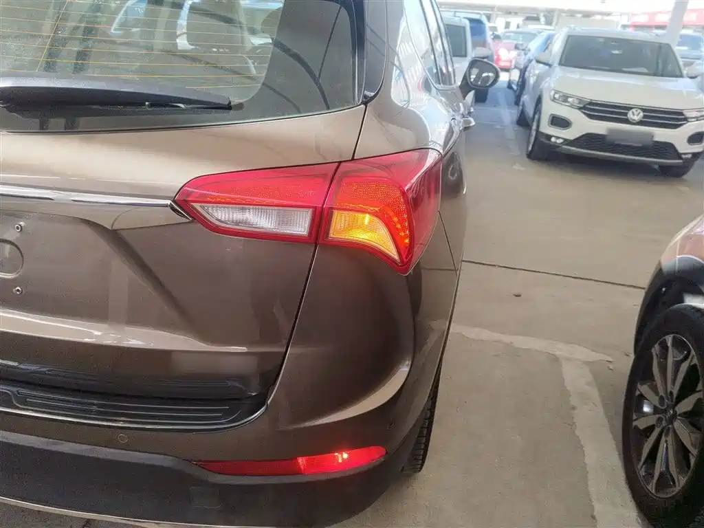 Buick Envision Plus 2018 28T 4WD Elite фото 8