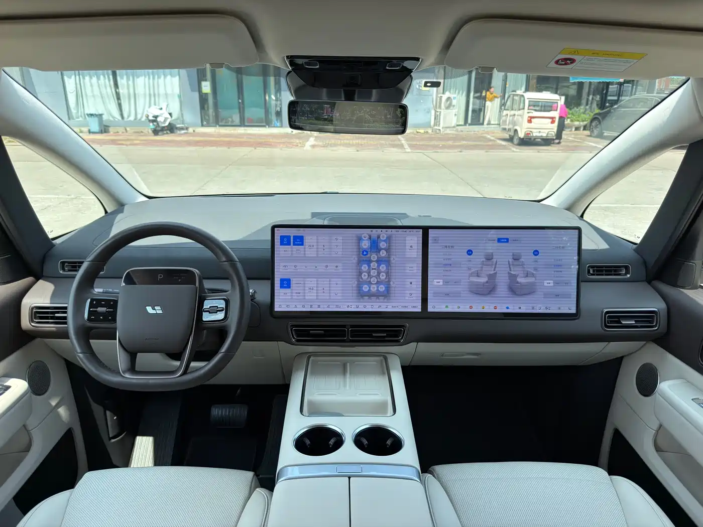 Li Auto MEGA 2025 2024 Ultra