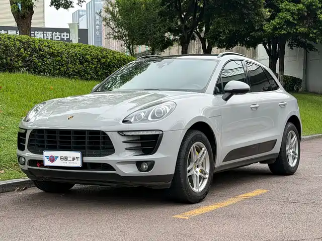  Porsche Macan 2017 Macan 2.0T