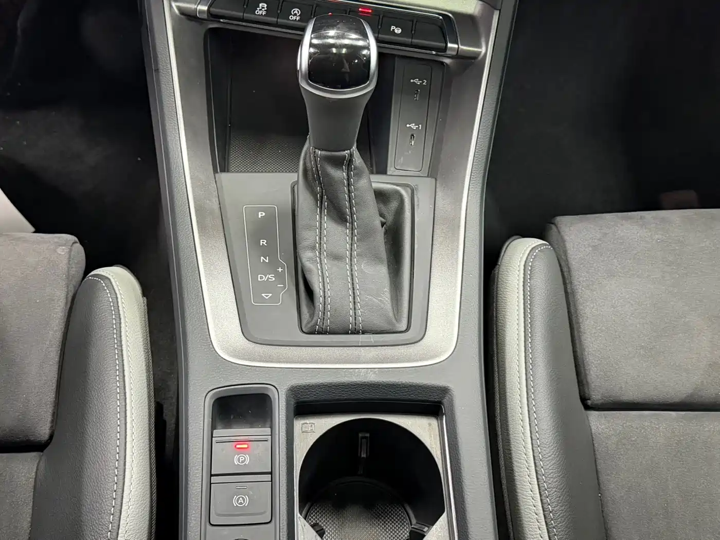 Audi Q3 2022 35 TFSI Fashion Dynamic фото 16