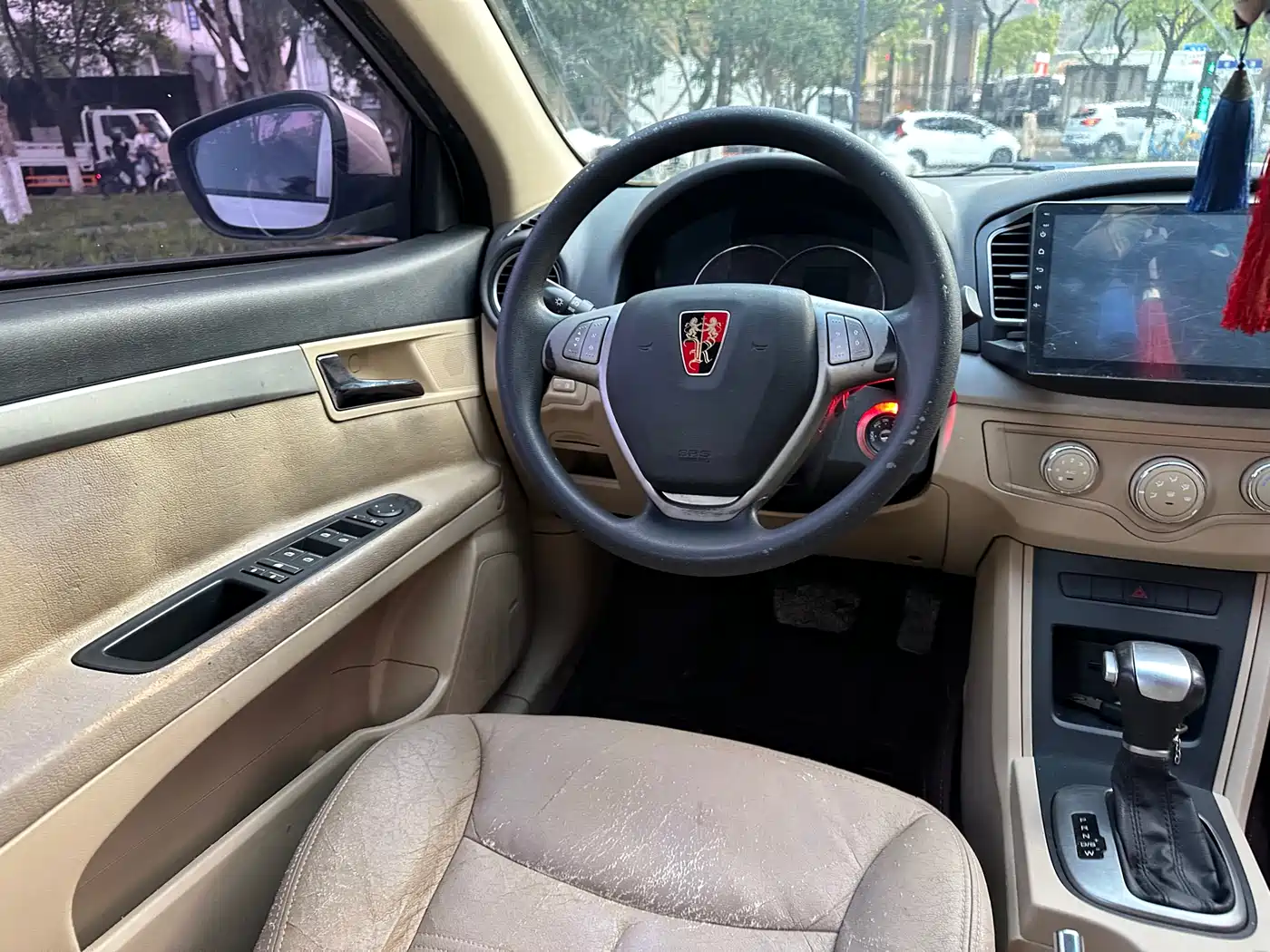 Roewe 350 2014 2014 1.5L Automatic Express Edition