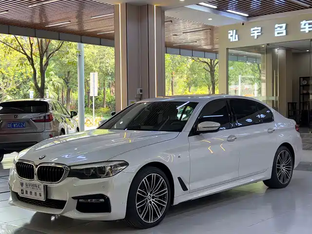 BMW 5 SERIES