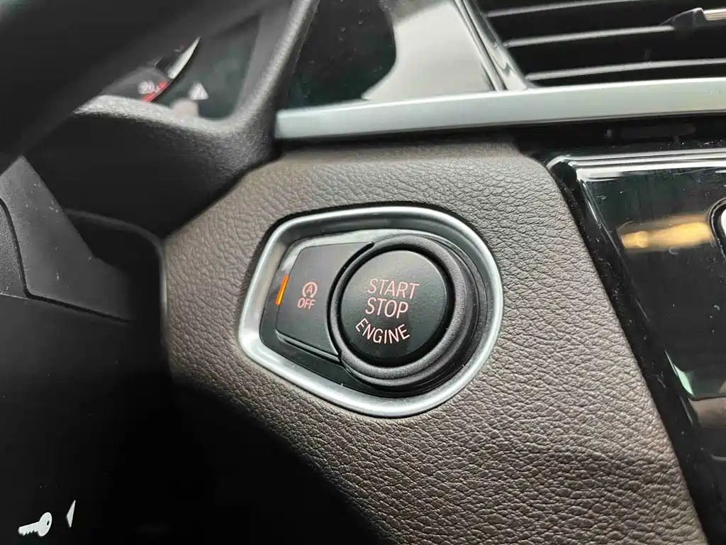 BMW X1 2022 sDrive20Li Premium фото 4