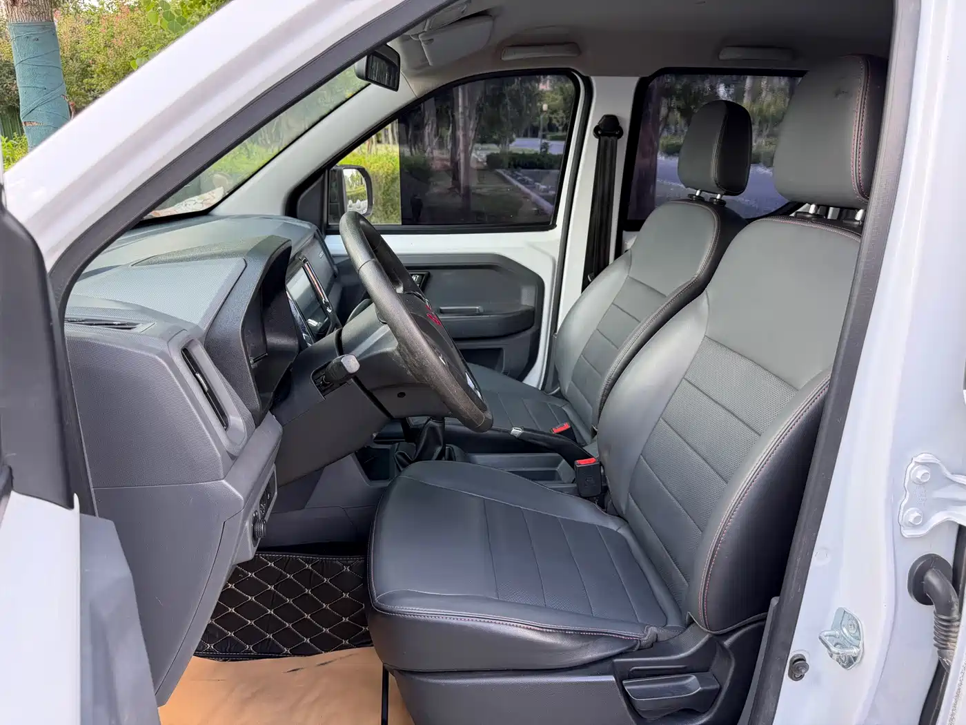 Wuling Motors Wuling Journey 2022 2021 1.5L Pioneer LAR