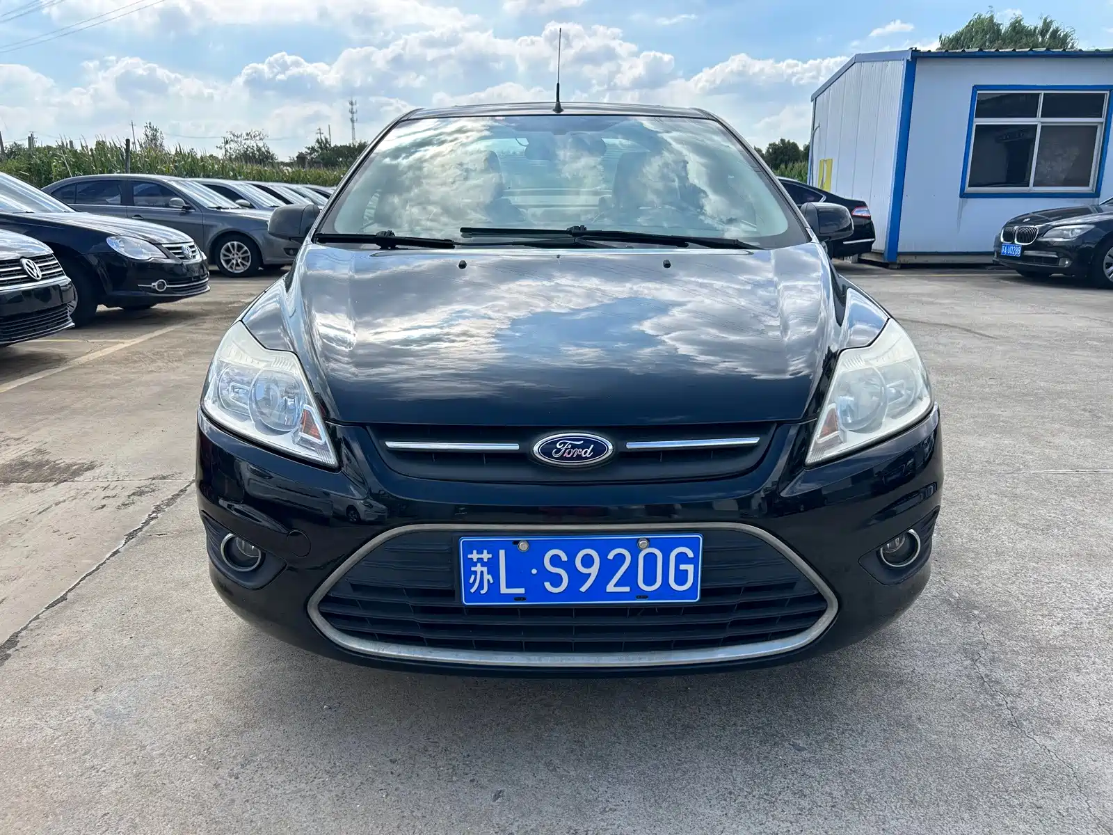 Фото 2 - Ford Focus