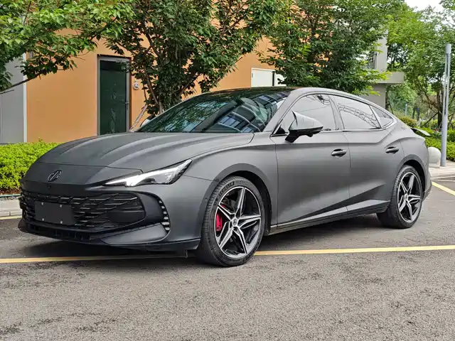 MG 7 2.0T Trophy+, продвинутая система помощи водителю
