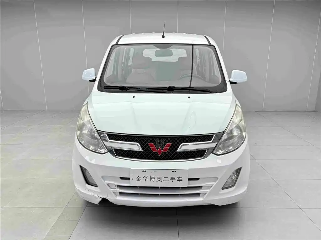 Wuling Motors Wuling Rongguang V 2016 2015 1.5L Standard