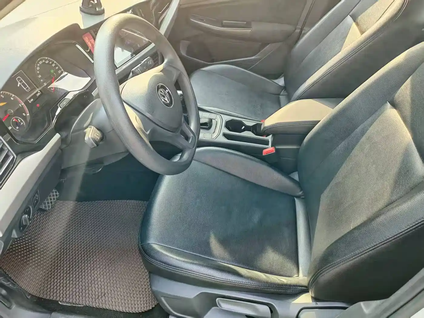 Volkswagen Bora 2020 1.5L Automatic Fashion фото 4