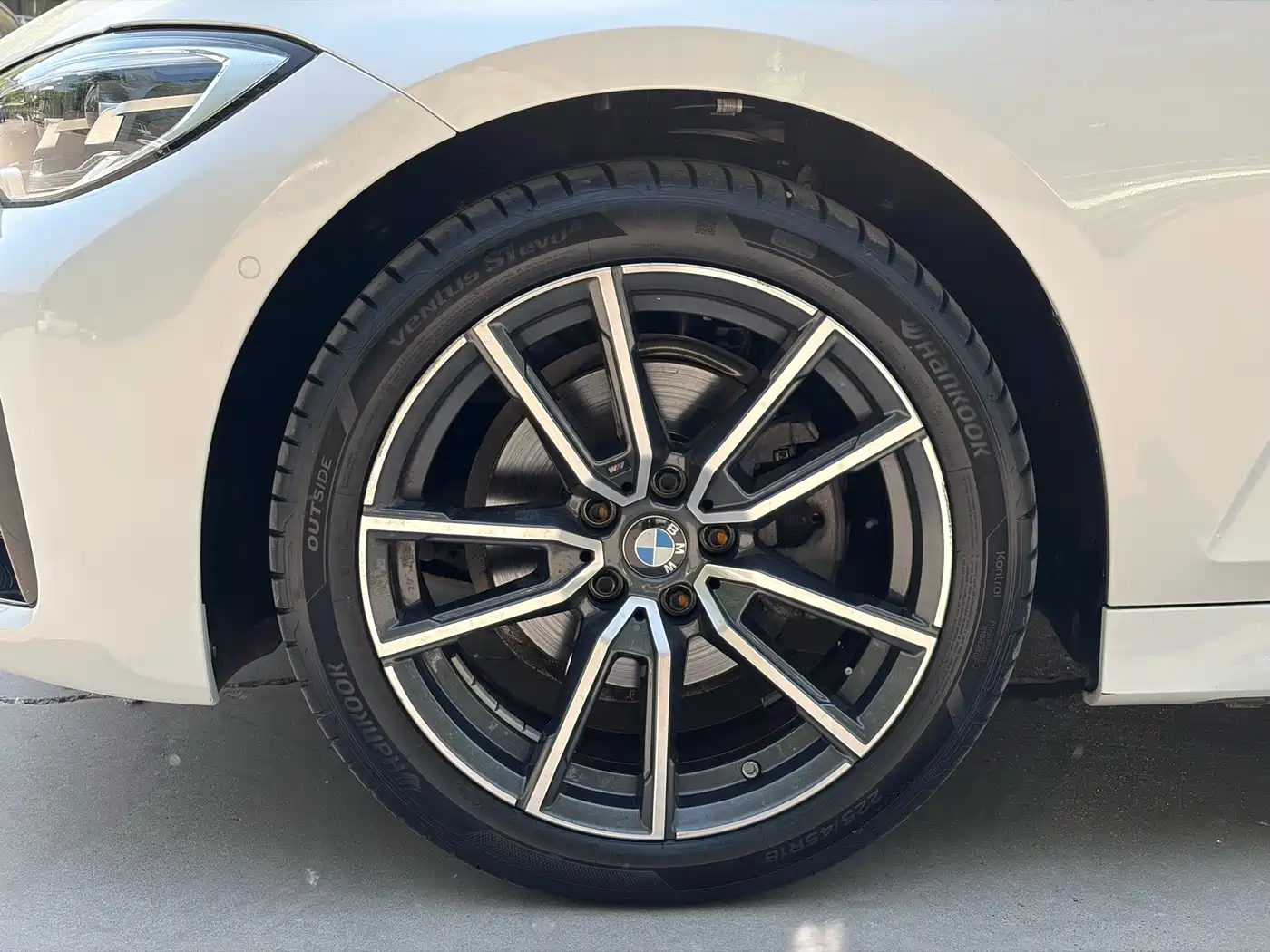 BMW 3 Series 2020 Facelift 325Li xDrive M Sport Package фото 4