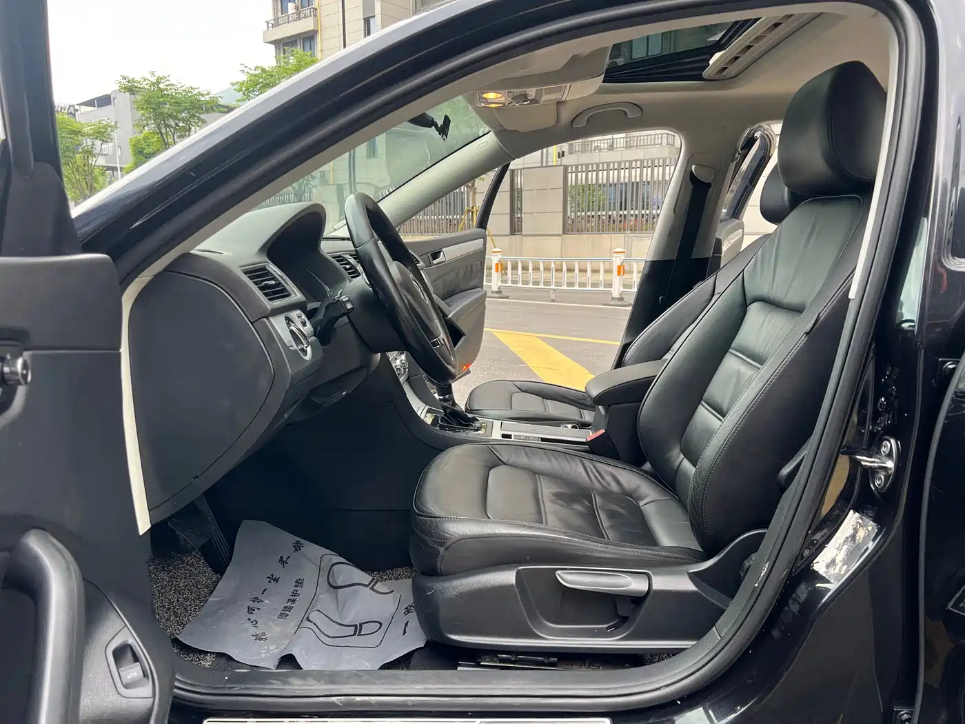 Volkswagen Passat 2013 1.8TSI DSG Zunrong фото 10