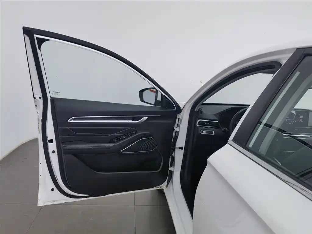 GEELY AUTOMOBILE EMGRAND