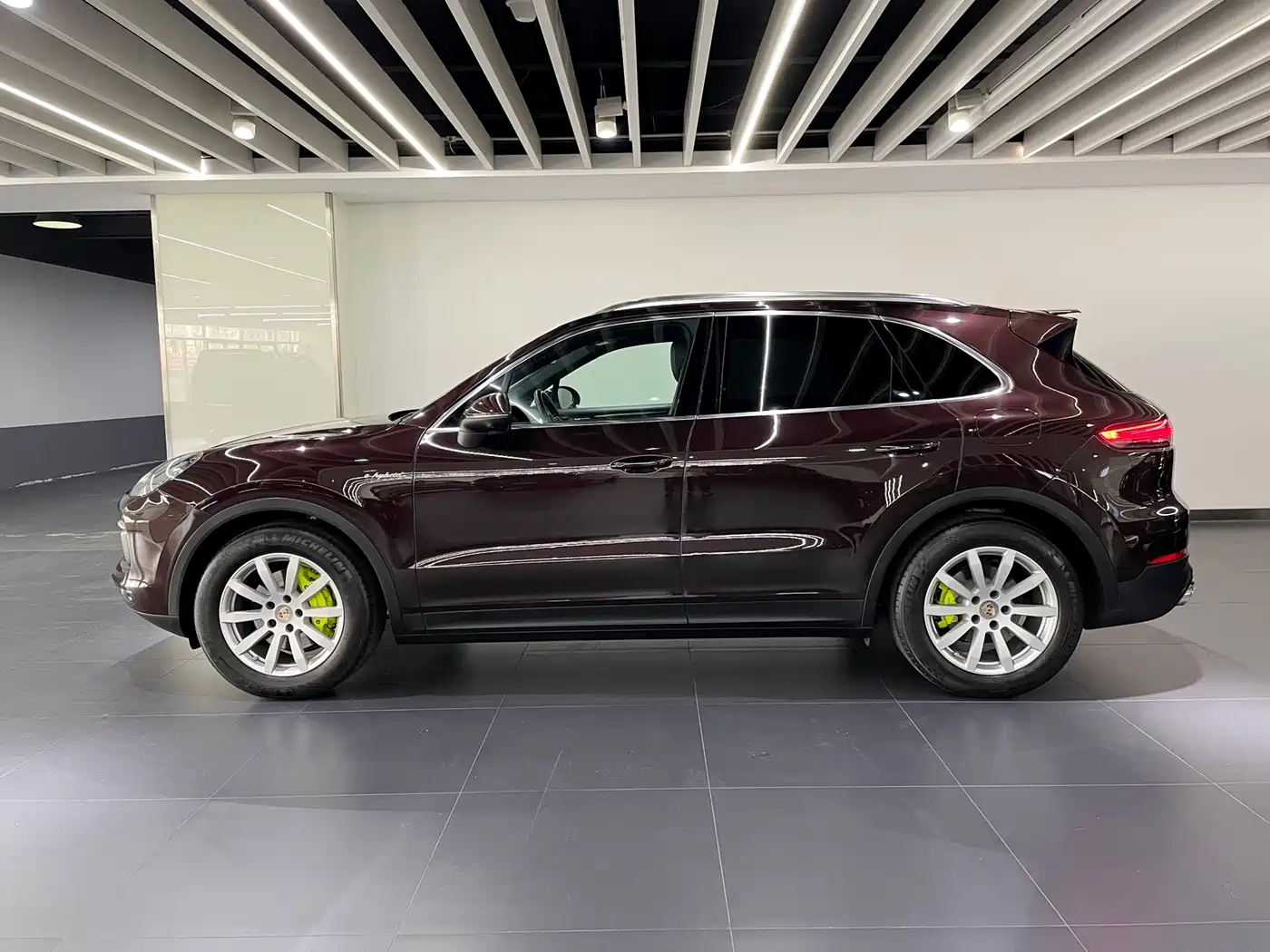 Porsche Cayenne New Energy 2019 Cayenne E-Hybrid 2.0T фото 8