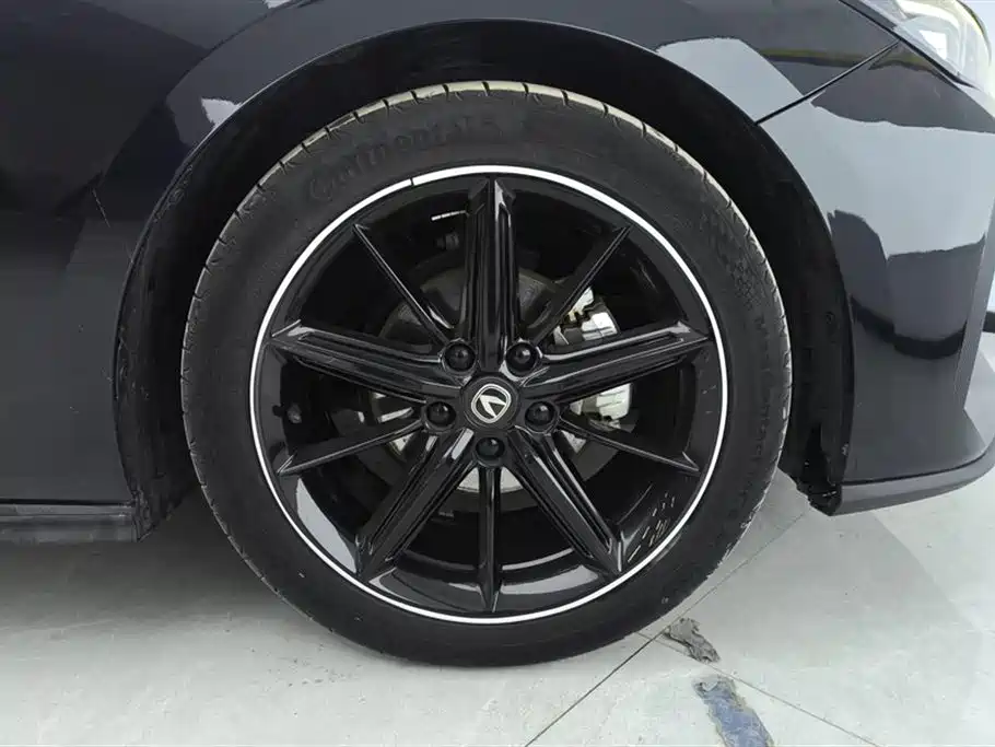 CHANGAN UNI-V