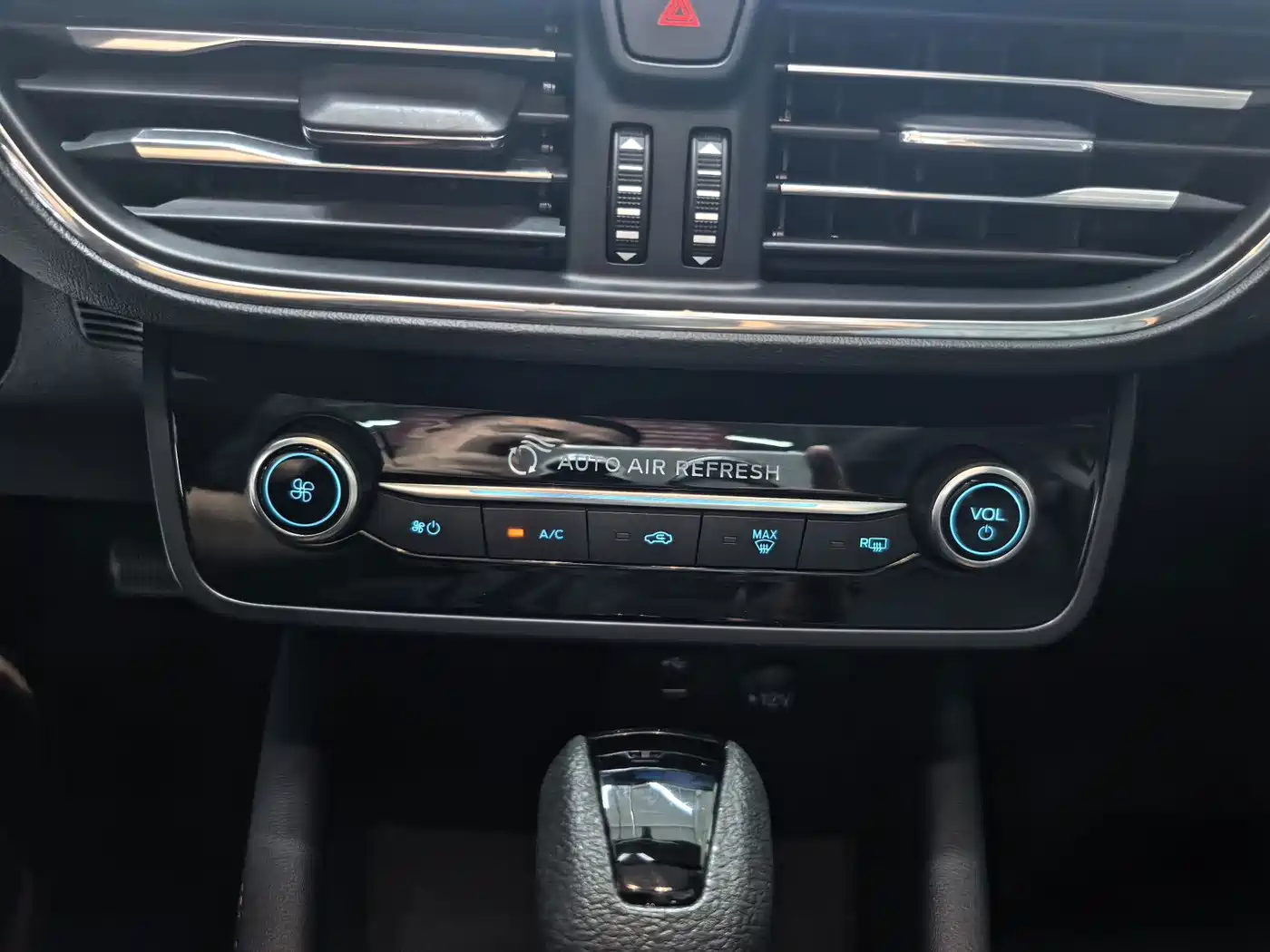 Ford Focus 2023 2022 Sedan EcoBoost 180 Auto Speed Edition