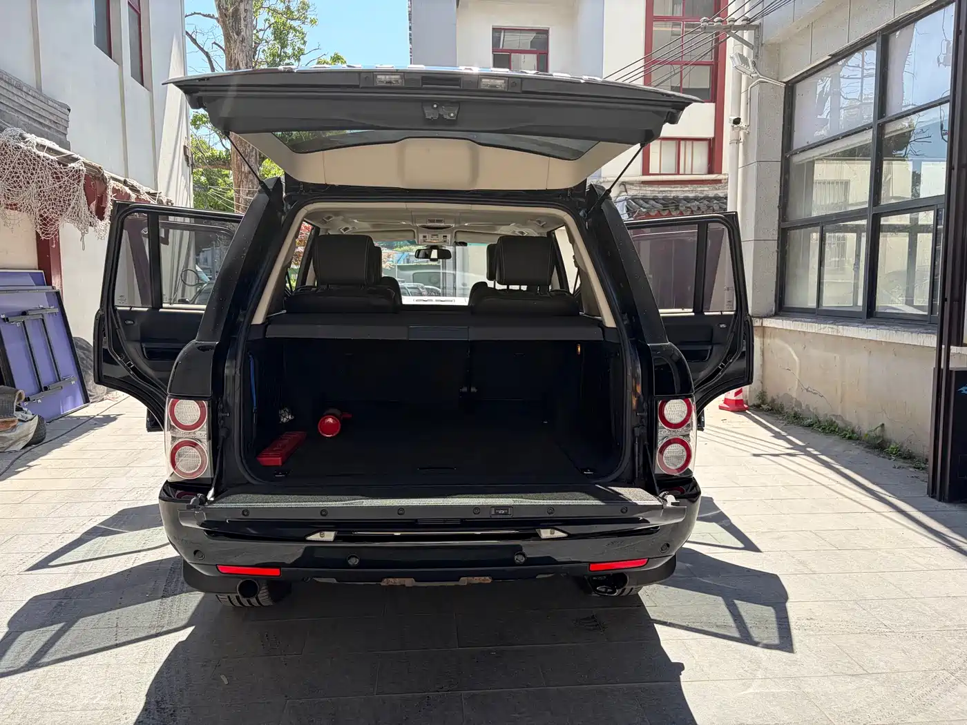 Land Rover Range Rover 2011 5.0 SC V8 Ultimate Edition фото 16