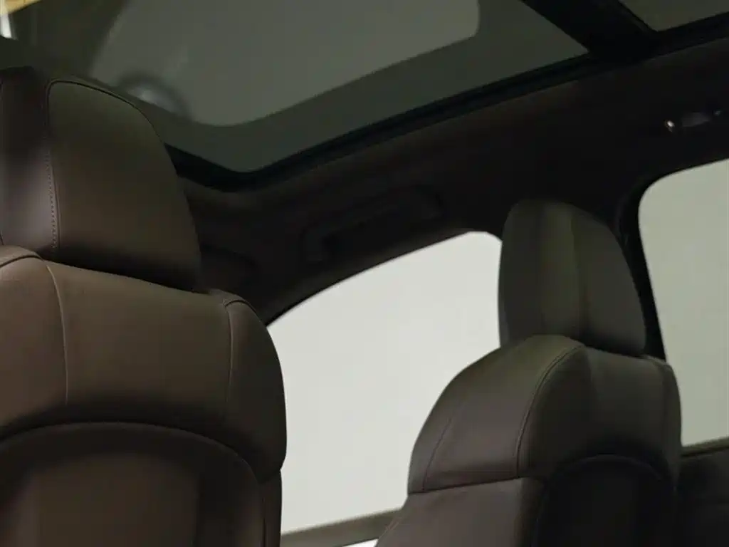 Porsche Cayenne 2012 Cayenne GTS 4.8L фото 17