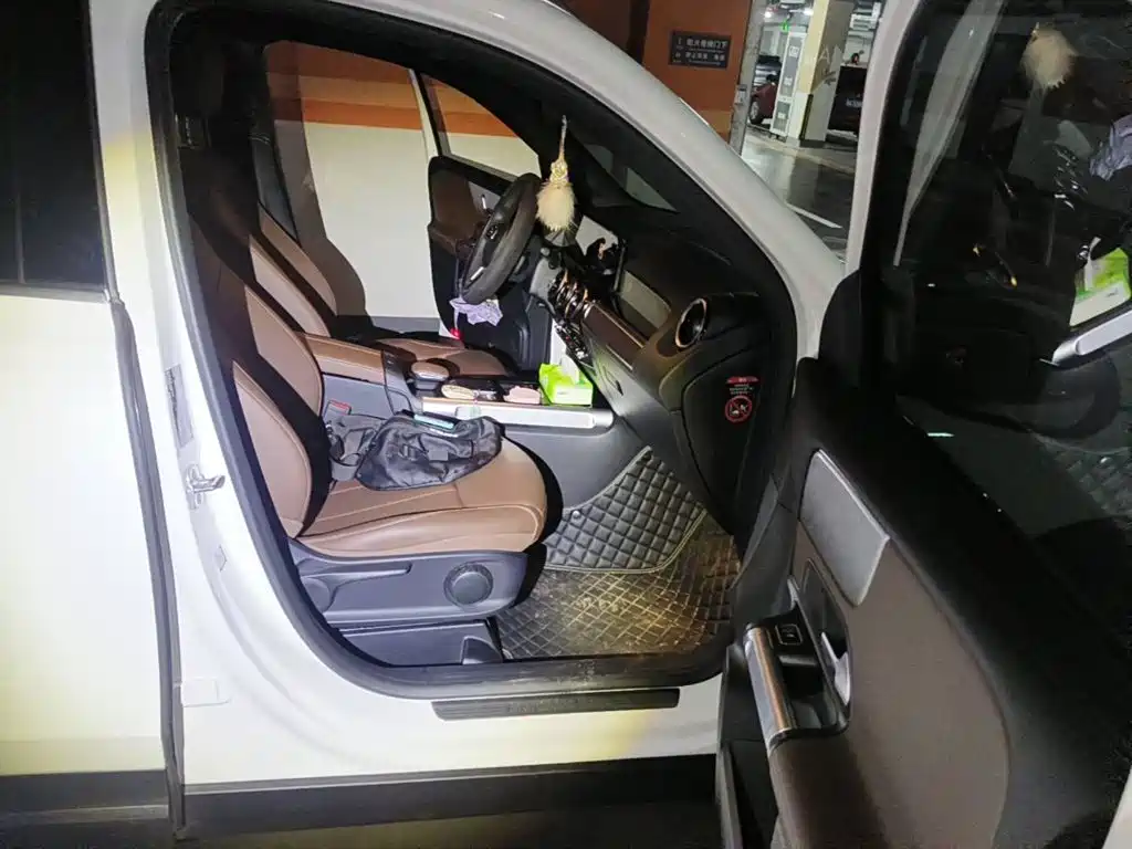 Mercedes-Benz GLB, миниатюра 13
