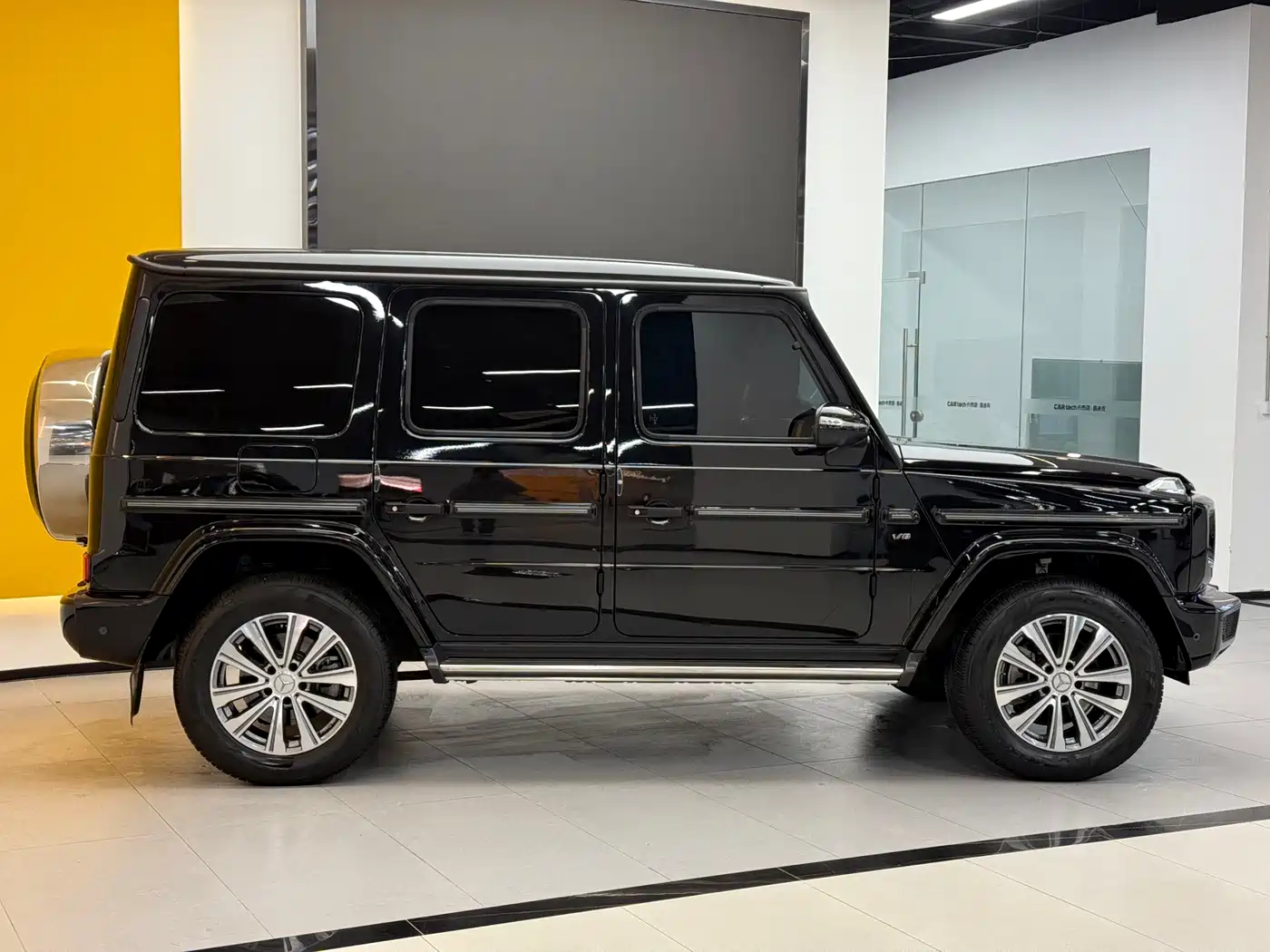 Mercedes-Benz G-Class 2024 G 350 фото 4