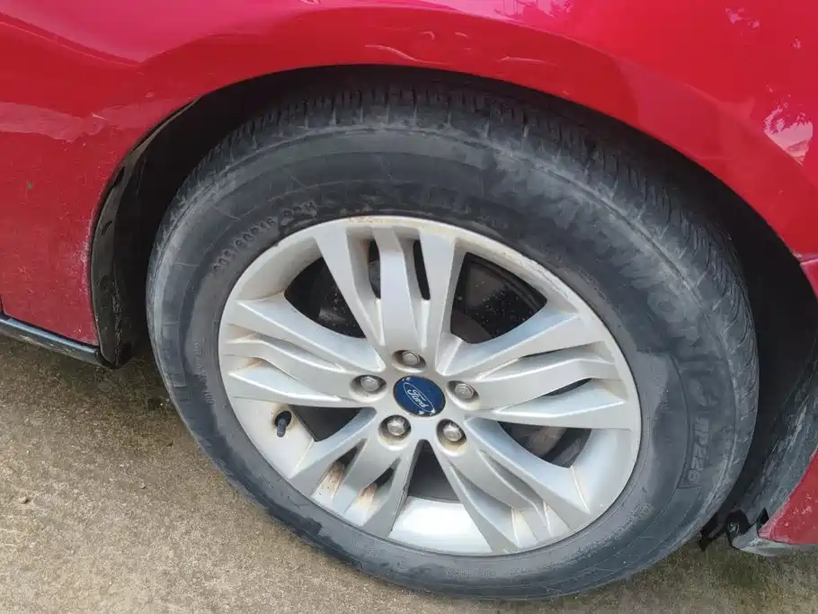 Photo 6 - Ford Focus