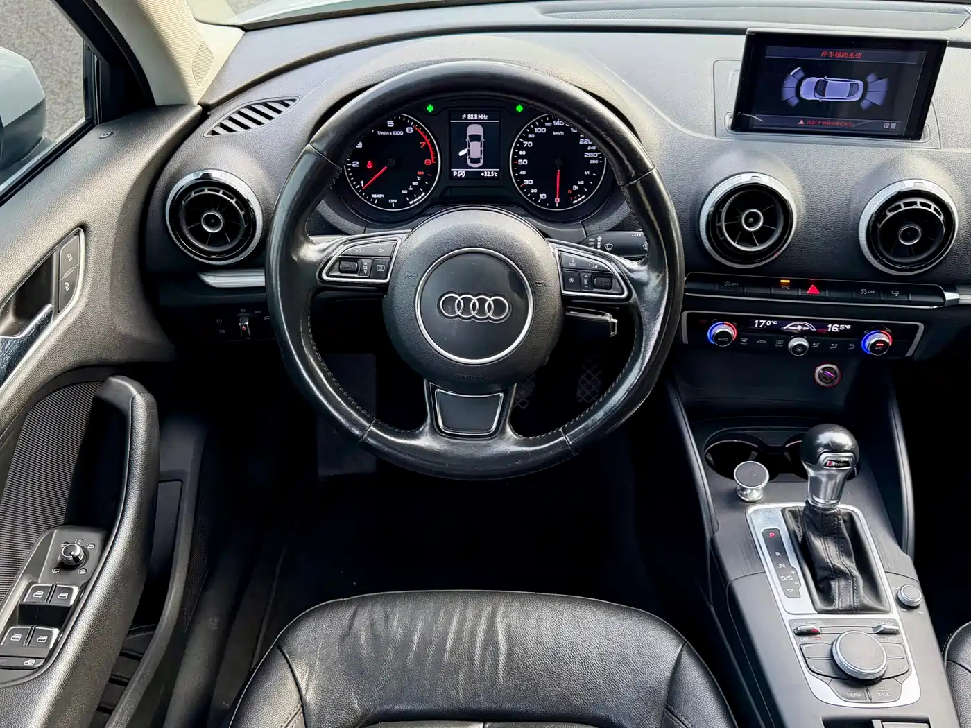 Audi A3 2016 Limousine 35 TFSI Style фото 10