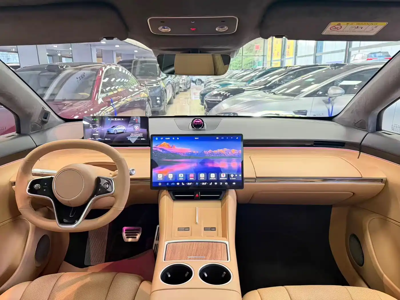 Zhijie Luxeed R7 2025 2025 Extended Range 251km Max