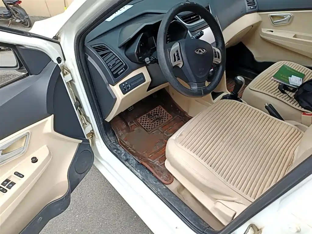 Chery Fengyun 2 2016 2016 1.5L Manual Premium Edition
