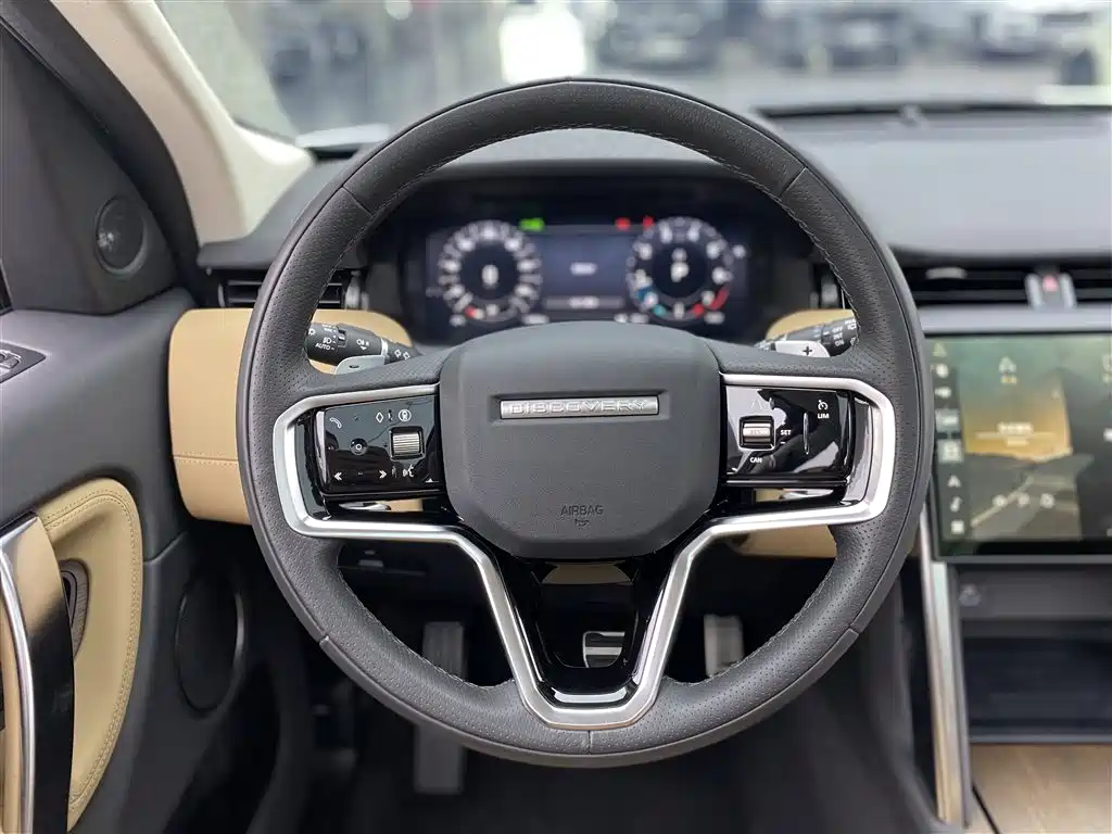 Land Rover Discovery Sport 2024 Performance Technology Edition фото 6