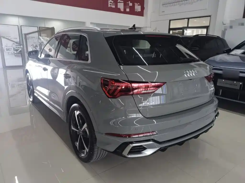 Audi Q3 2025 2025 quattro 45th Anniversary Edition 35TFSI Fashion Dynamic