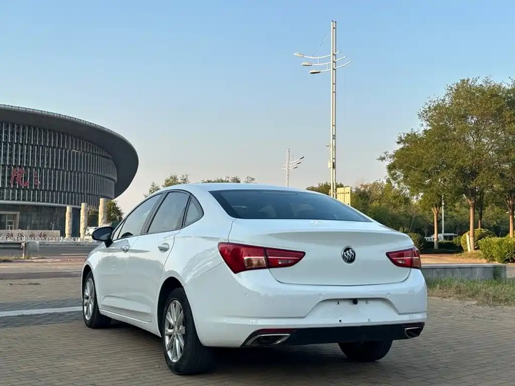 Buick Verano 2015 2015 Sedan 20T Dual-clutch Leading