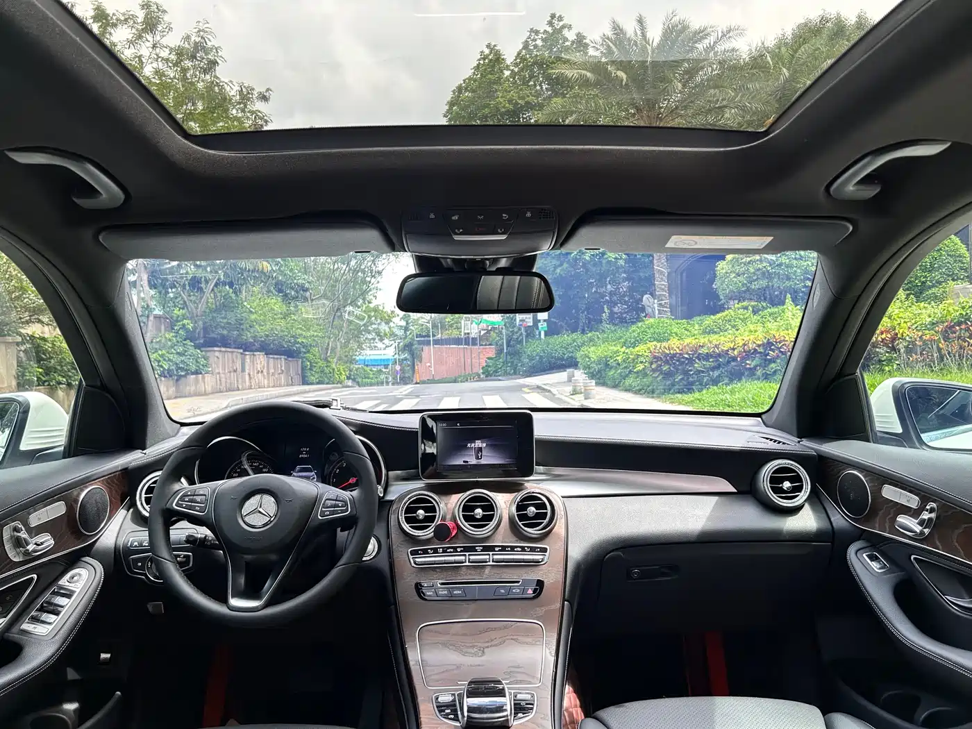 Mercedes-Benz GLC 2017 GLC 260 4MATIC Dynamic фото 7