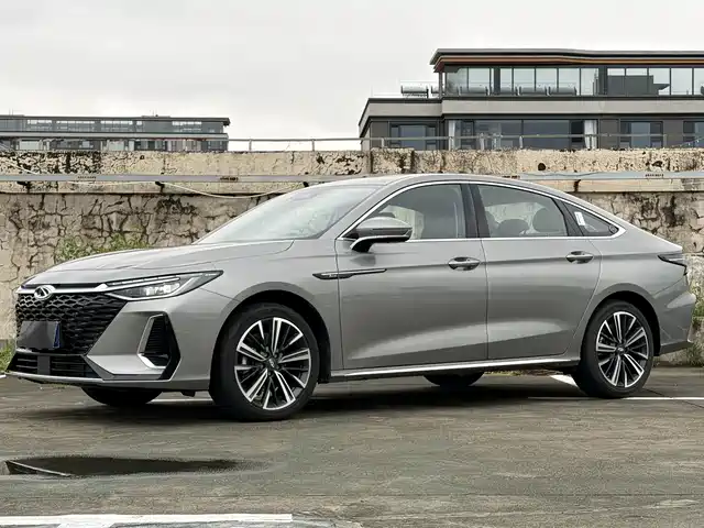  Chery Arrizo 8 2025 Model 1.6T DCT Excellence Edition
