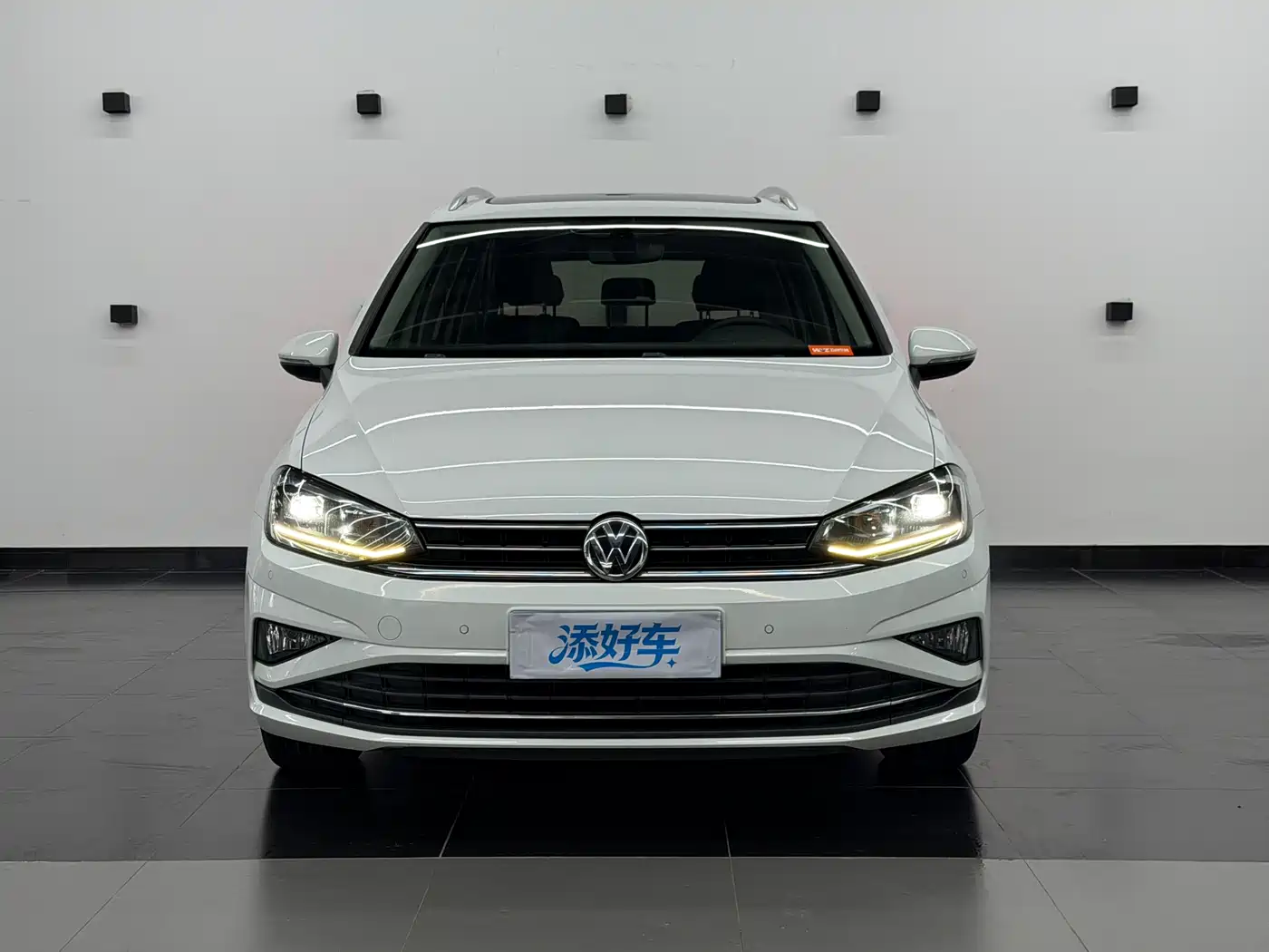 Volkswagen Golf Sportsvan 2019 280TSI Automatic Curiosity Edition China V фото 2