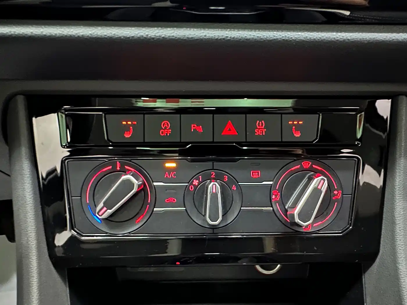 Jetta VS7 2020 2021 1.4T Automatic Delight Edition