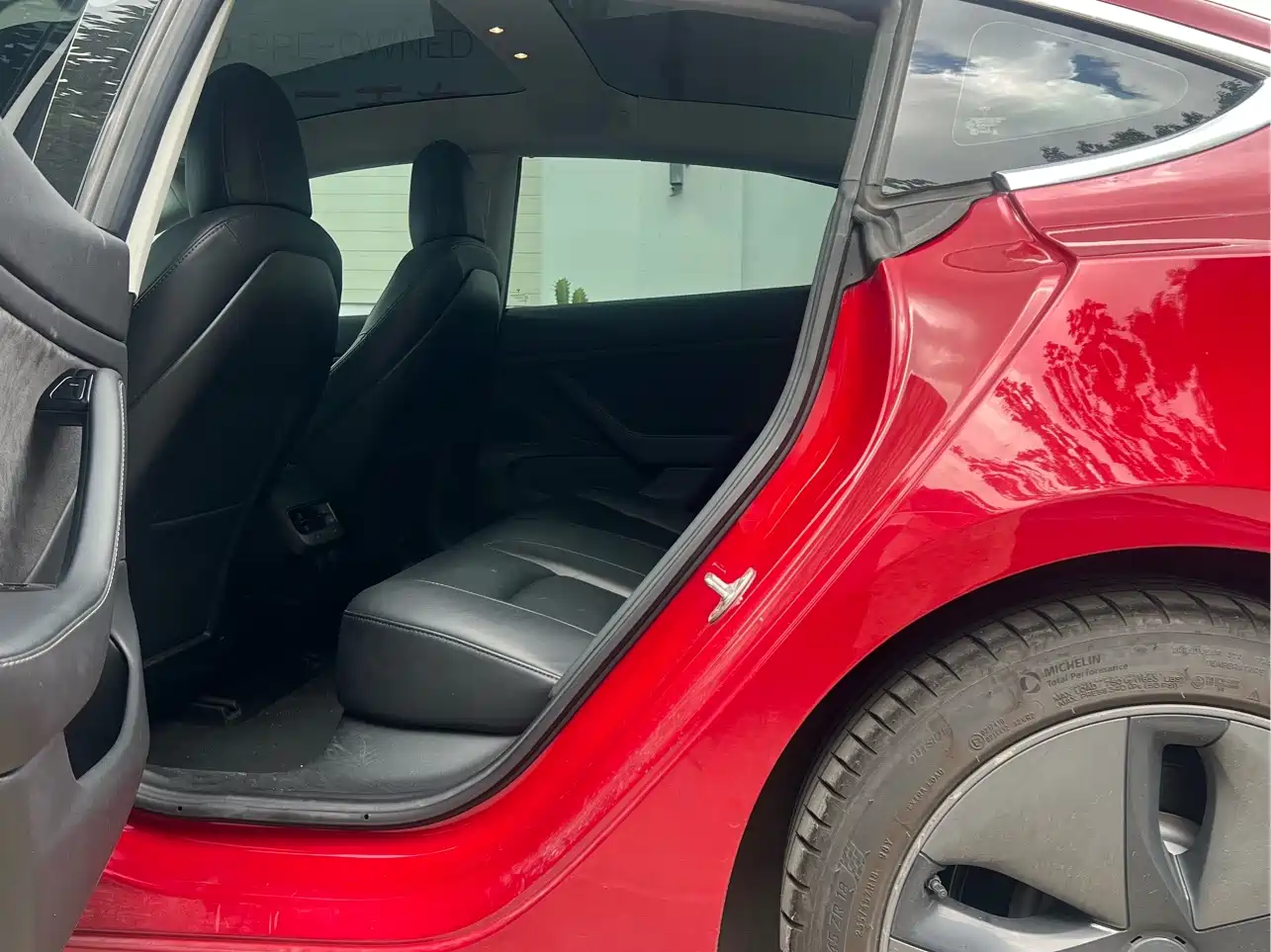 Tesla Model 3 (Import) 2019 2019 Long Range RWD Version