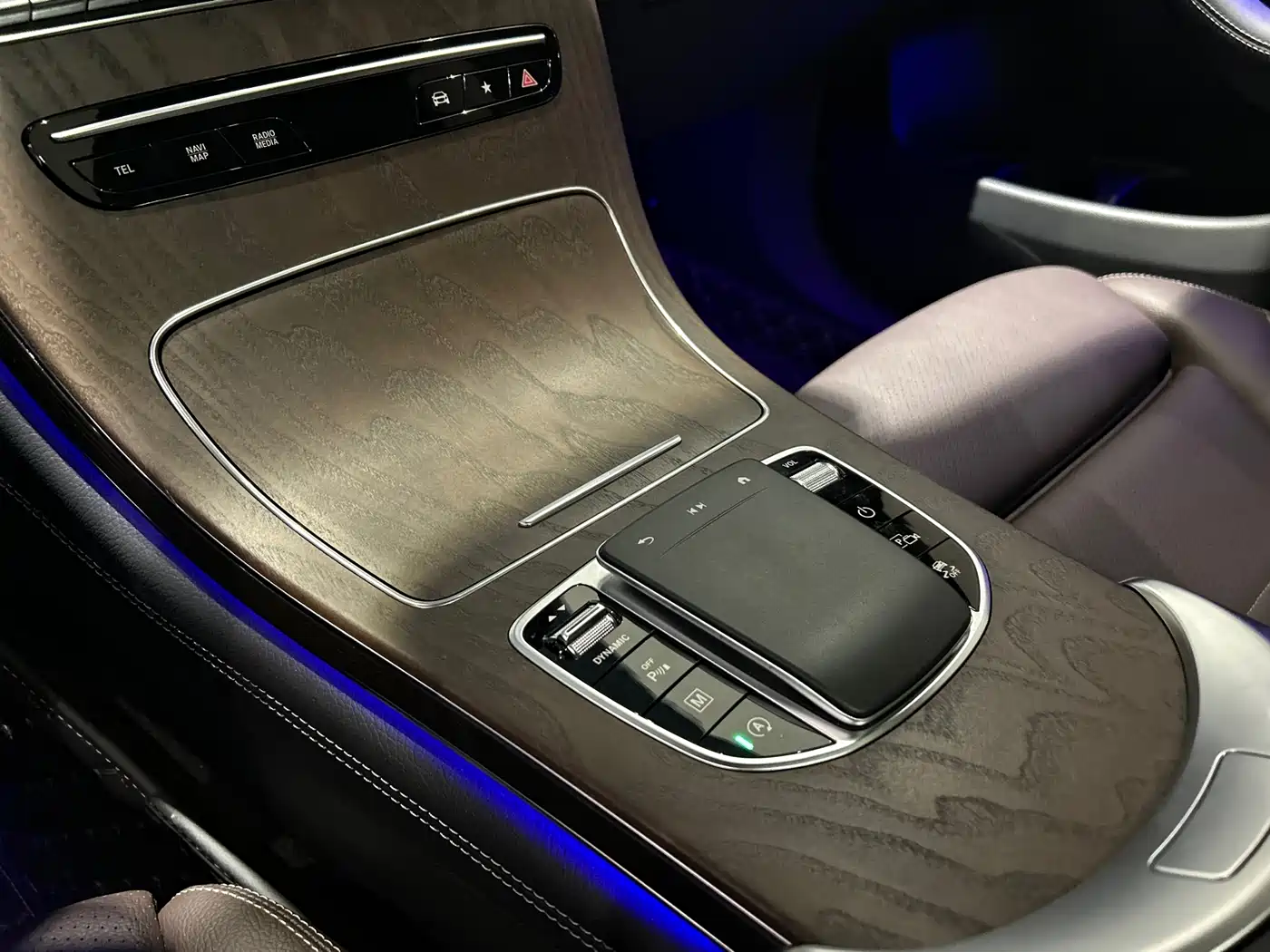 Mercedes-Benz GLC 2022 Facelift GLC 300 L 4MATIC Dynamic фото 12