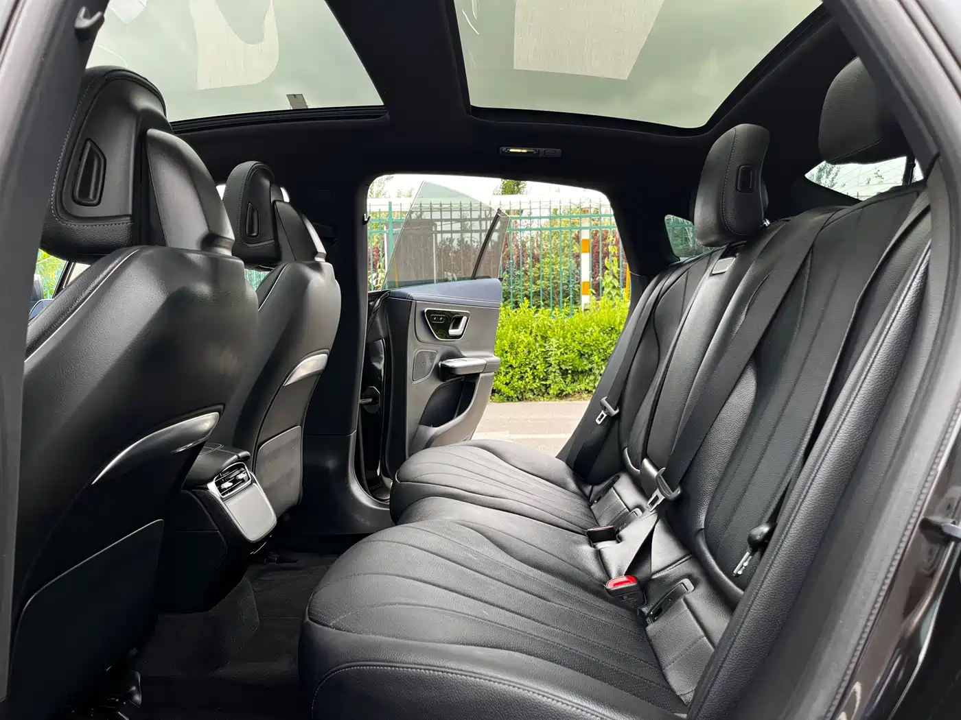 Mercedes-Benz EQE 2022 350 Pioneer Edition фото 10
