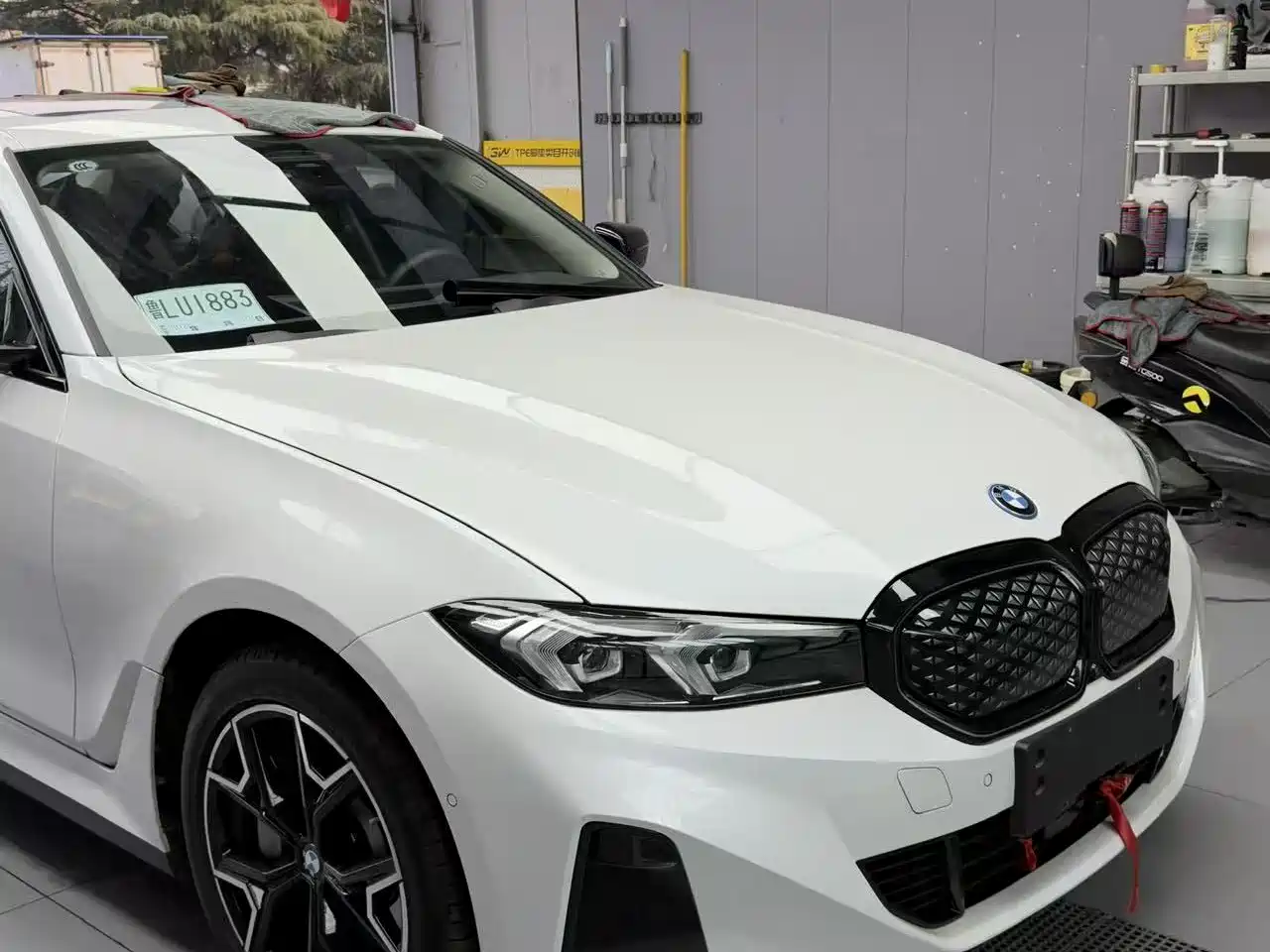 BMW i3 2025 eDrive 40 L Shadow Night Package