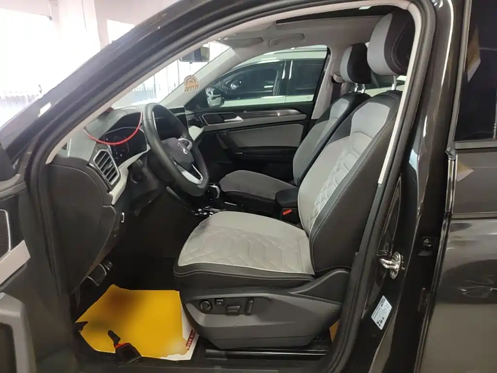 Volkswagen Tayron 2025 2025 Shared Joy 330TSI