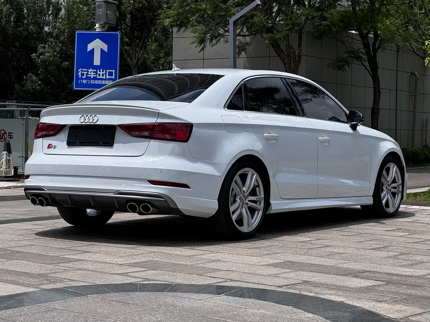 Audi S3 2017 2017 Facelift S3 2.0T Limousine