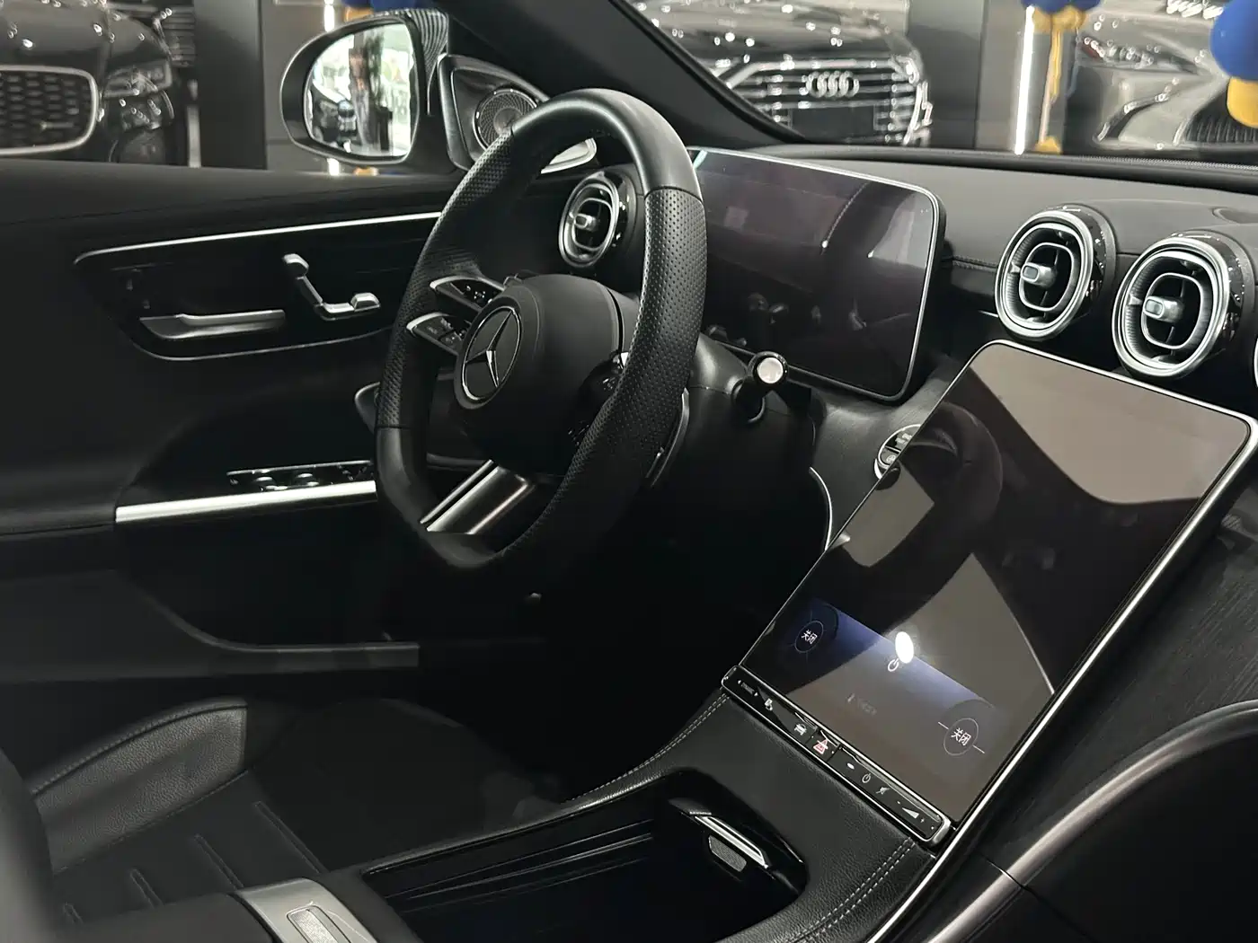 Mercedes-Benz C-Class 2023 C 260 L Sport фото 6