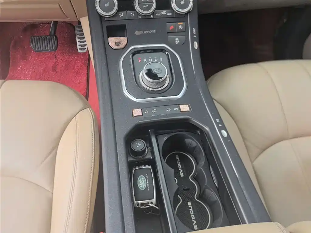 Land Rover Range Rover Evoque 2016 2.0T SE ZhiYao фото 14