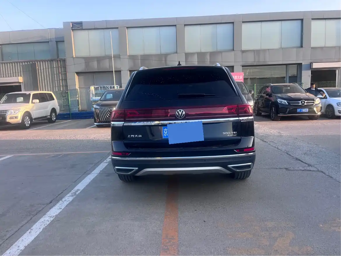 Volkswagen Teramont 2024 380TSI 4WD Prestige Luxury Edition фото 14