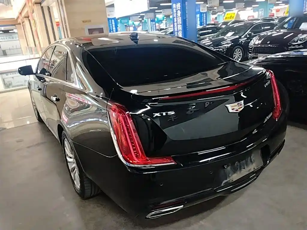 Cadillac XTS 2018 28T Technology фото 5