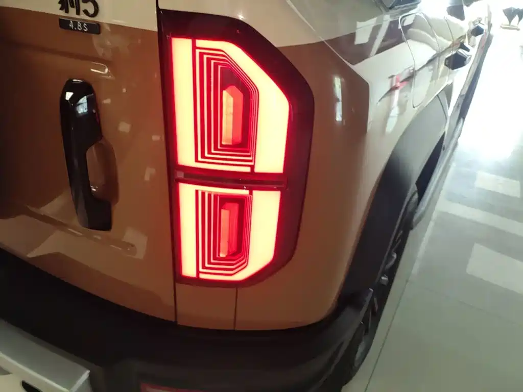Fang Cheng Bao Leopard 5 2024 2023 Explorer Edition